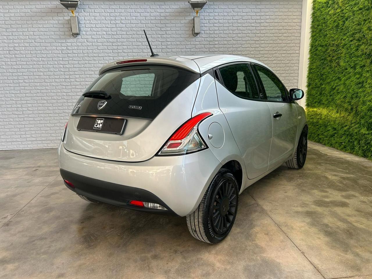 Lancia Ypsilon 1.0 FireFly 5 porte S&S Hybrid Maryne