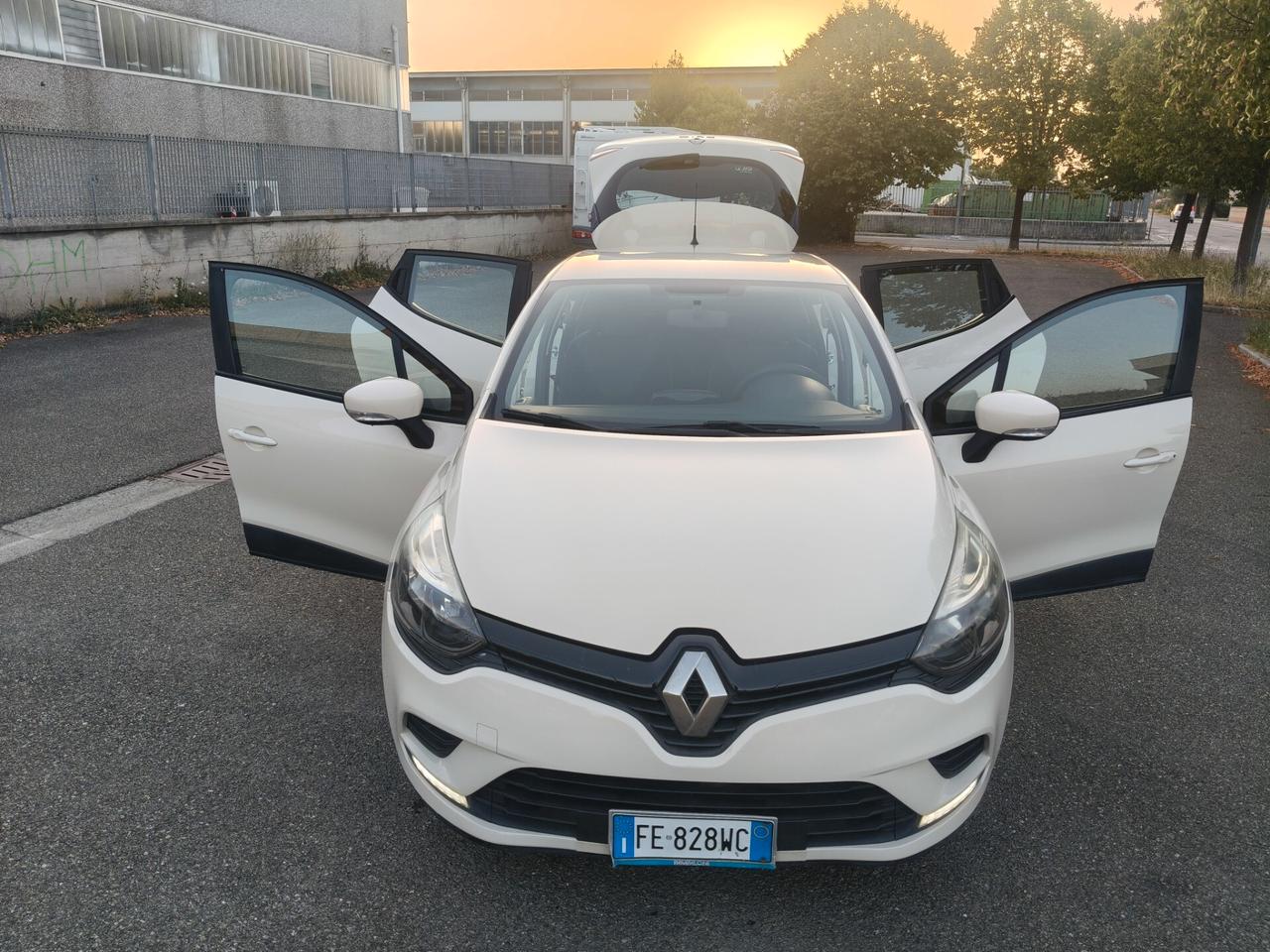 Renault Clio 1.2 75CV 5 porte 16 SOLO 103.000 KM