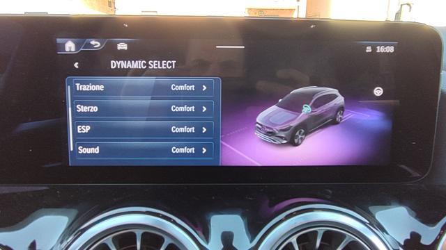 MERCEDES-BENZ GLA 200 d Premium AMG "MULTIBEAM"NAVI"CAMERA"KEYLESS