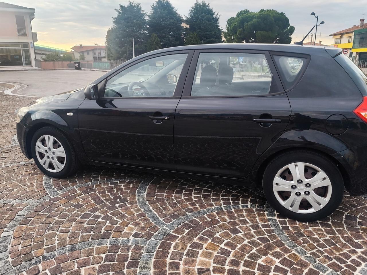 Kia Ceed cee'd 1.4 90CV 5p. EX