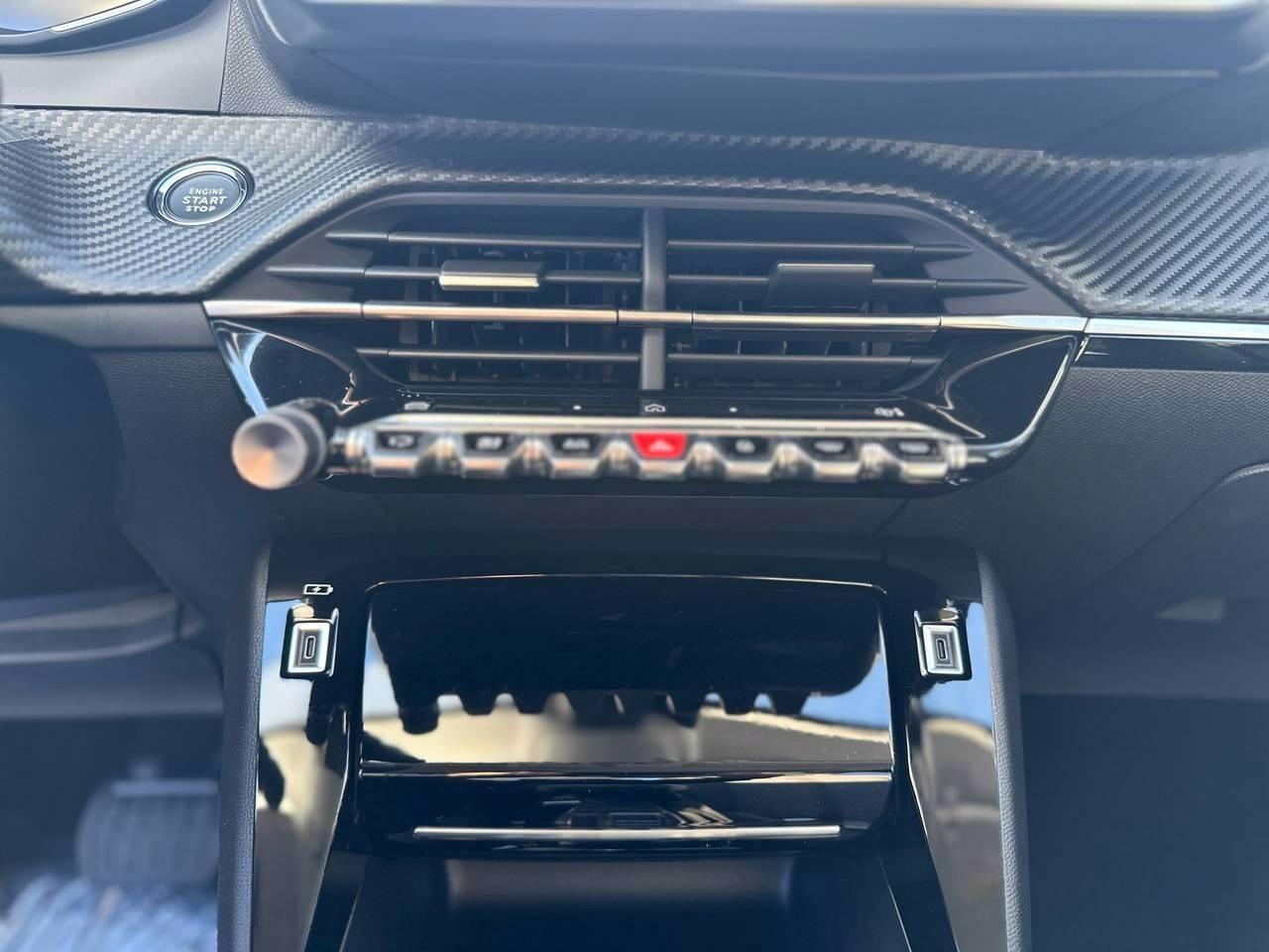 PEUGEOT 208 II 2023 - 208 1.2 hybrid Allure 110cv e-dcs 6