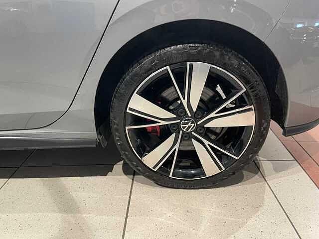 Volkswagen Golf 8ª serie 1.4 Plug-In Hybrid DSG GTE