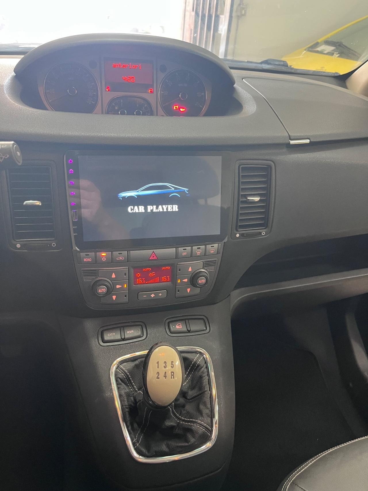 Lancia MUSA gpl platino 82000 km 2010