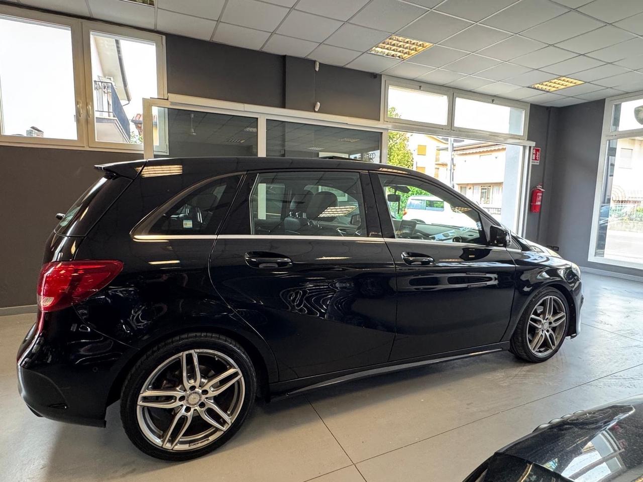 Mercedes-benz B 200 d Automatic Premium