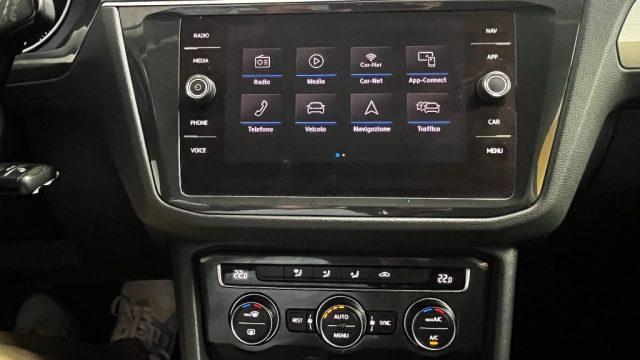 VOLKSWAGEN Tiguan 2.0 TDI 150 CV SCR DSG Life 4 motion