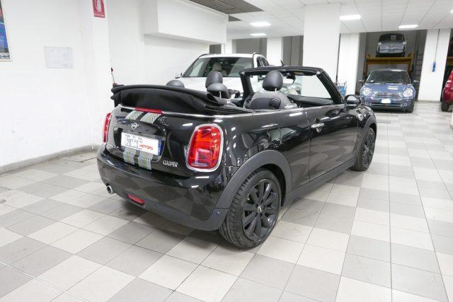 MINI Cabrio 1.5 Cooper Hype Cabrio Autom.