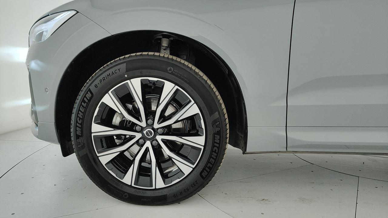 VOLVO XC60 2.0 b5 Plus Dark awd auto