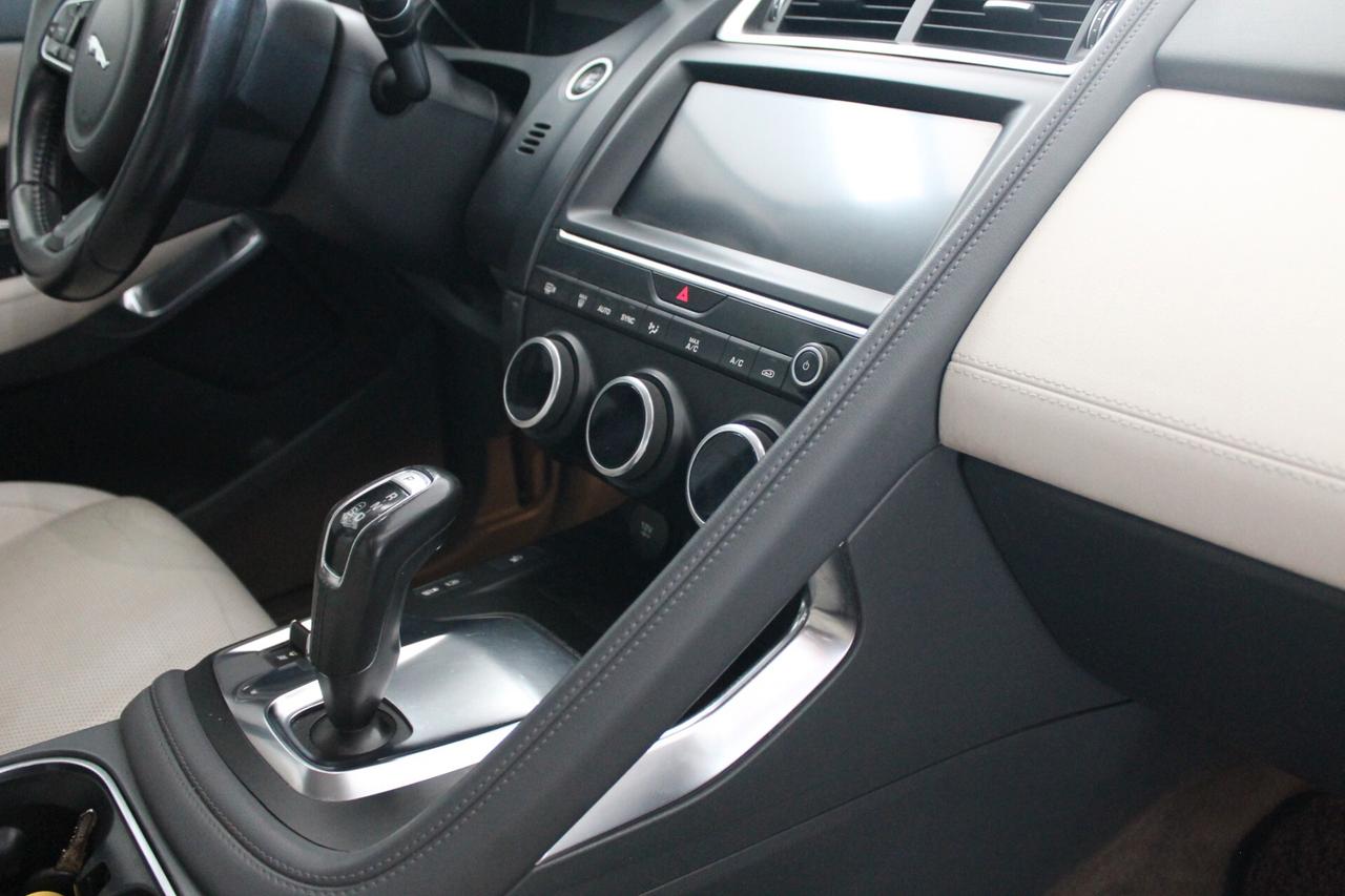 Jaguar E-Pace 2.0D 180 CV AWD R-Dynamic S