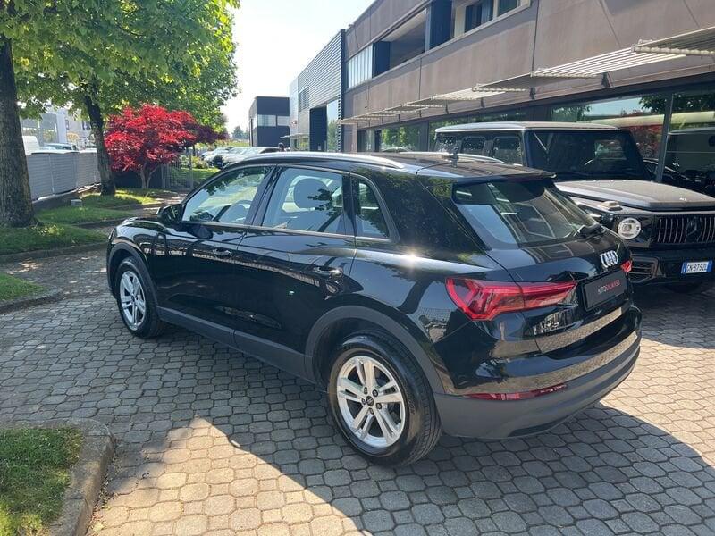 Audi Q3 35 TDI S tronic