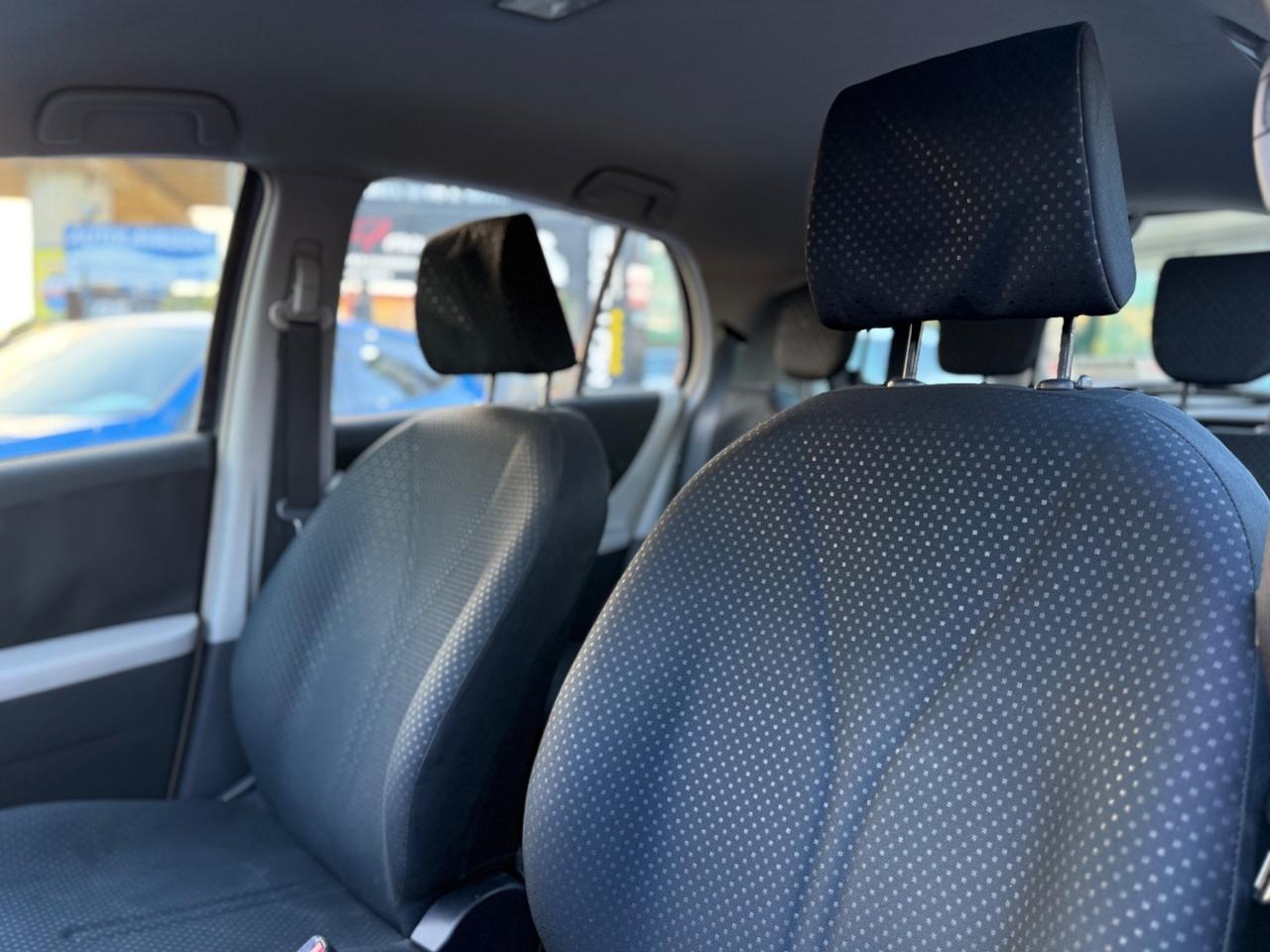 Toyota Yaris 1.0 SOLO 64.000 KM - 2010