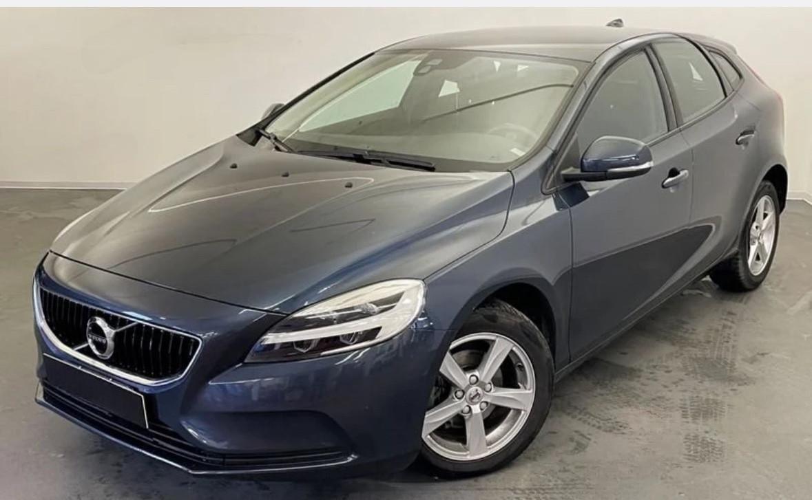 Volvo V40 D3 Momentum 2.0 120 Cv-2017