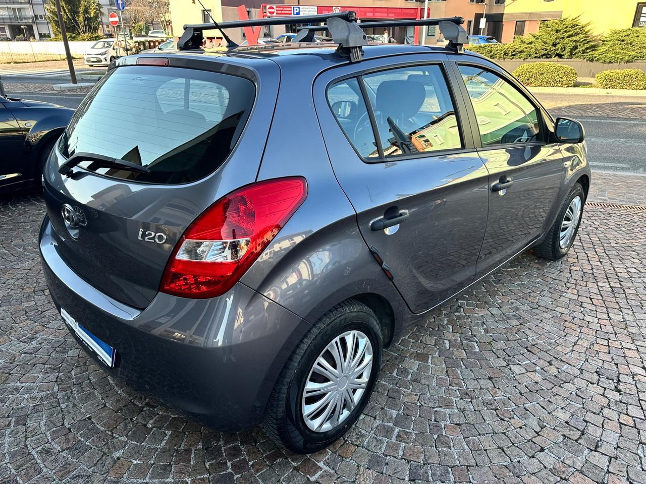 Hyundai i20 1.2Bz 78Cv 5p - Neopatentati
