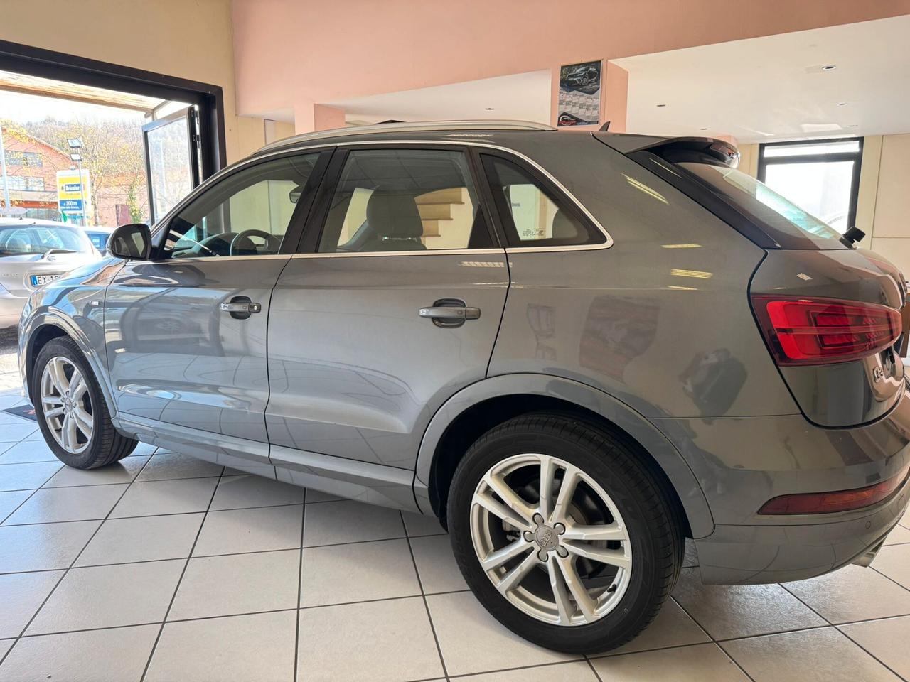 Audi Q3 2.0 TDI 150 CV quattro S tronic line Edition