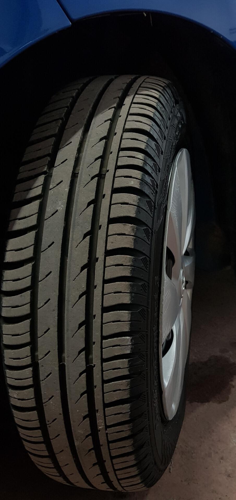 TOYOTA AYGO 1.0 5P LOUNGE CONNECT 08/2012