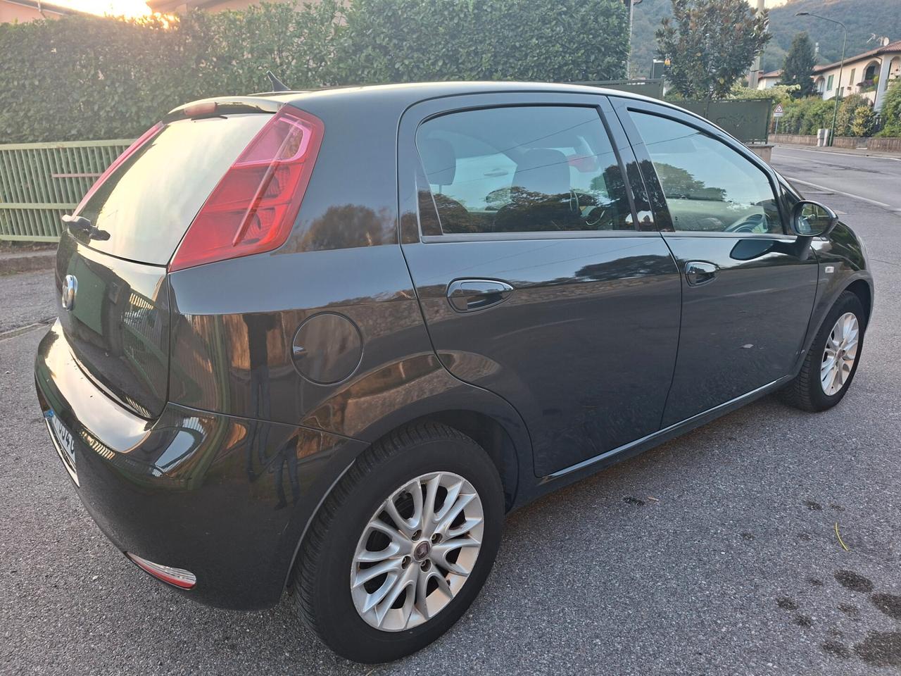Fiat Punto 1.3 MJT / 5PORTE / DA NEOPATENTATI / EURO 6B