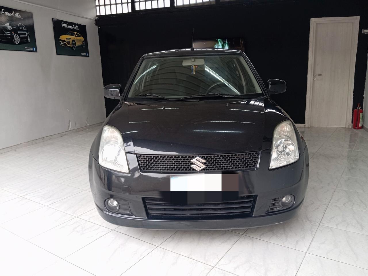 Suzuki Swift 1.3 benzina 2005 CON GARANZIA