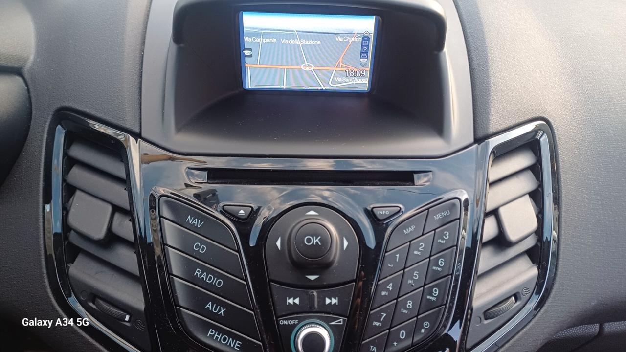 Ford Fiesta 1.0 80CV 5 porte Titanium