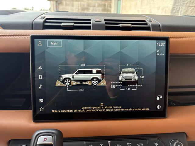 LAND ROVER Defender 110 3.0D I6 250 CV AWD Auto X-Dynamic HSE.