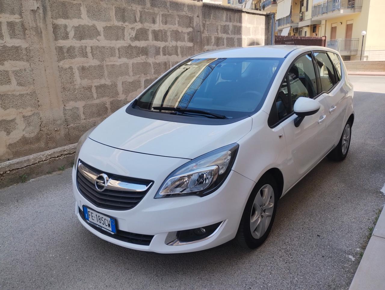 Opel Meriva 1.6 CDTI StarteStop Design Edition