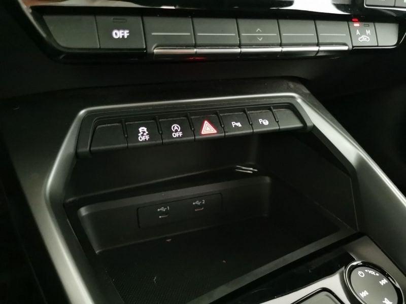 Audi A3 Sportback 30 2.0 tdi Business Advanced s-tronic