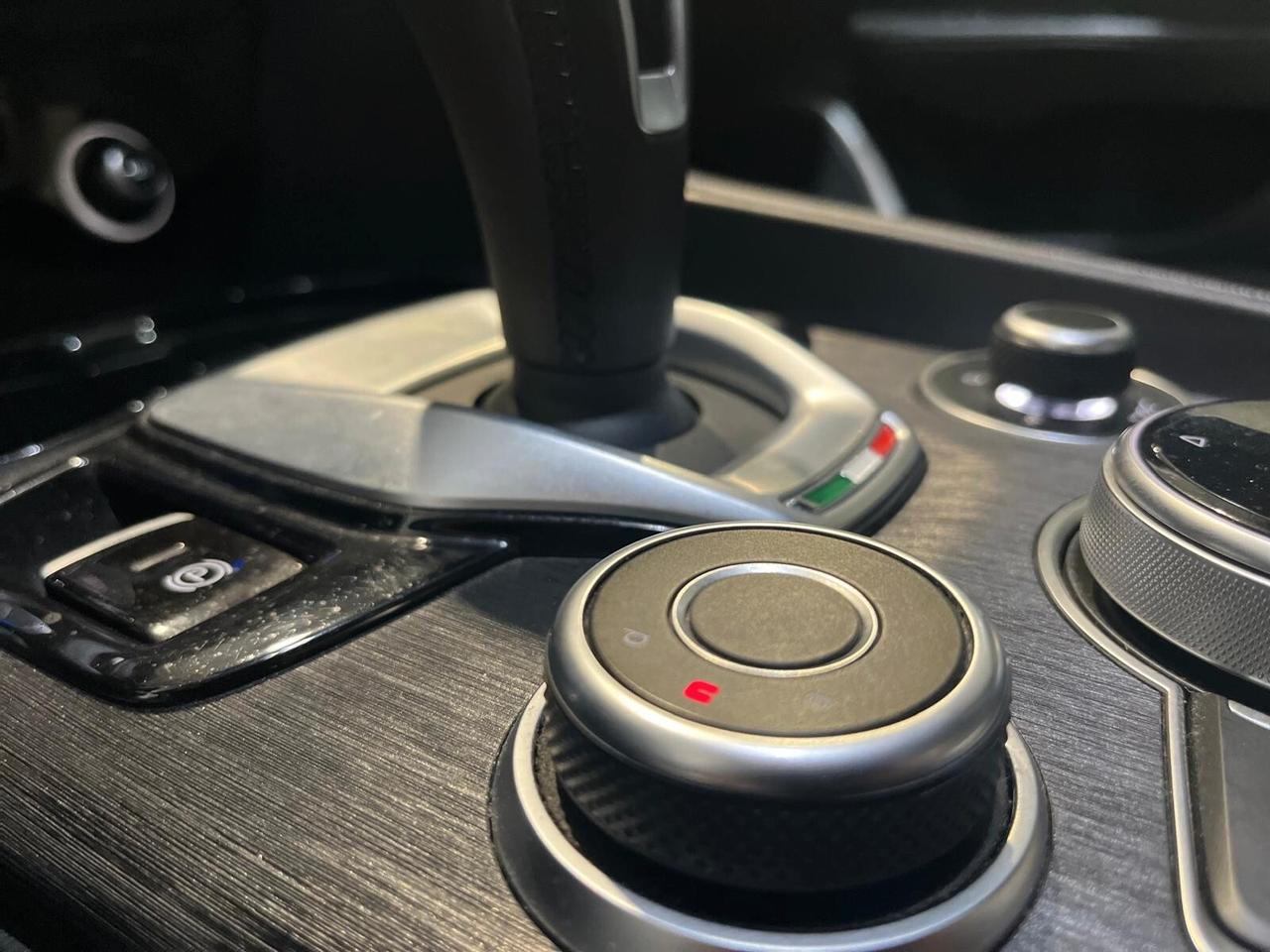 ALFA ROMEO GIULIA 2.2 T AT8 03/2020 64MILAKM UNICOPROPRIETARIO