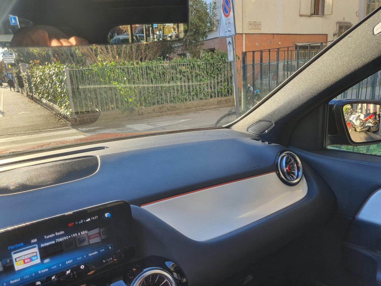 Mercedes-benz GLA 200 Automatic 4Matic Premium