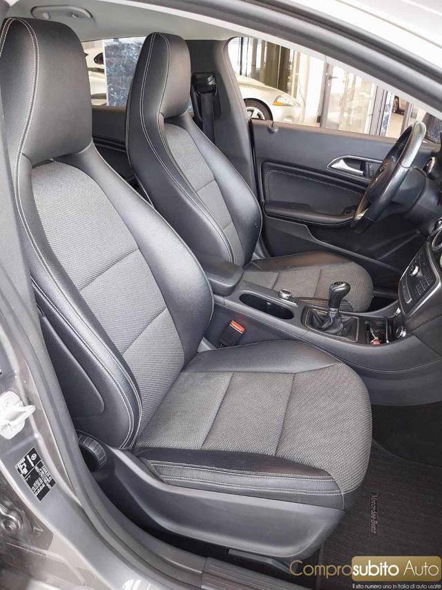 MERCEDES-BENZ CLA 180 d Automatic (Garanzia 12 Mesi)