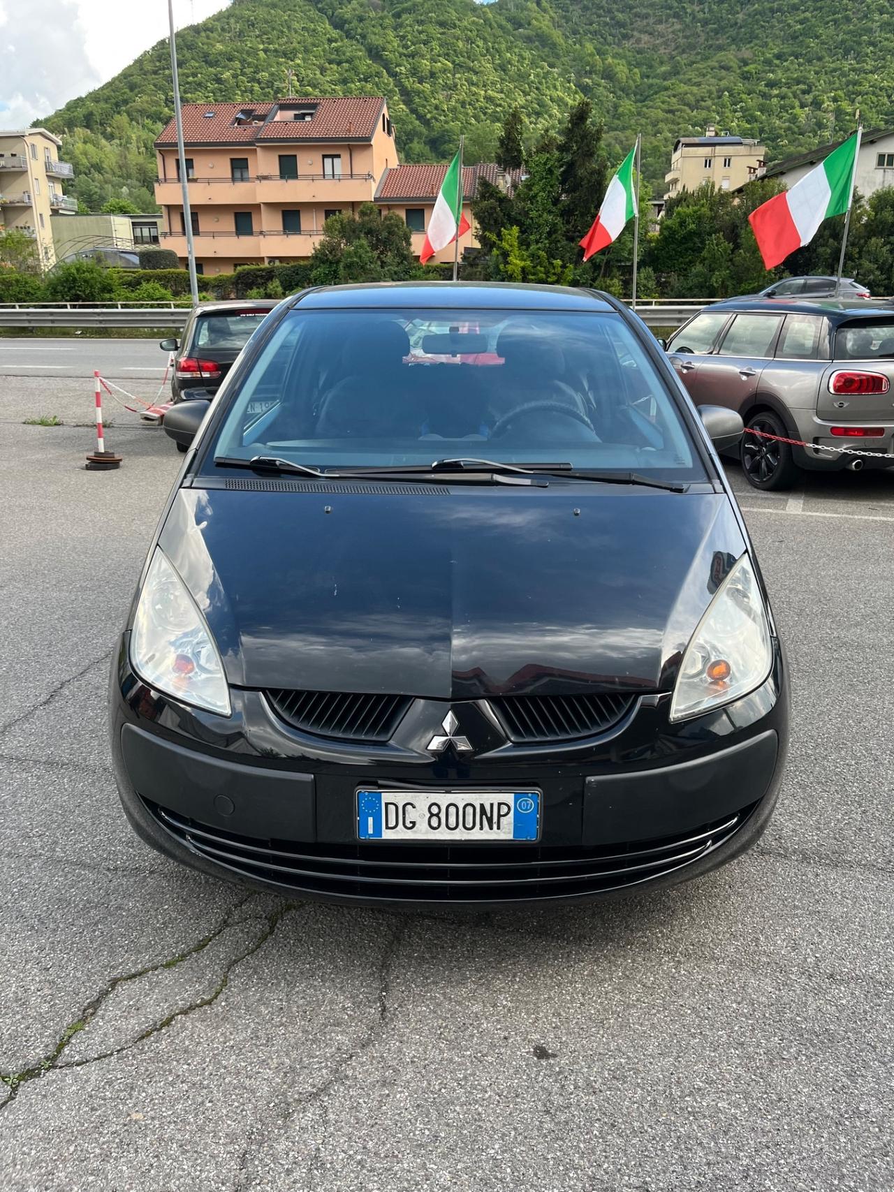 Mitsubishi Colt 1.1 12V 3p. CZ3