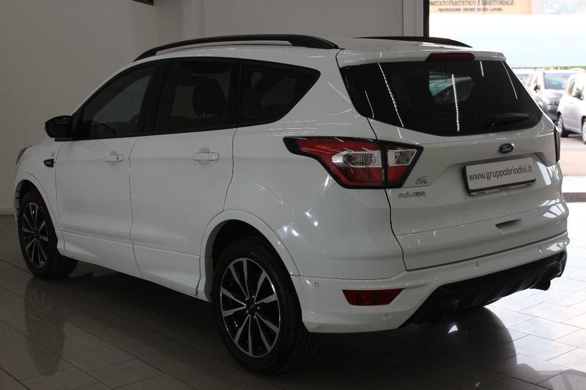 FORD - Kuga - 2.0 TDCI 120 CV S&S 2WD ST-Line
