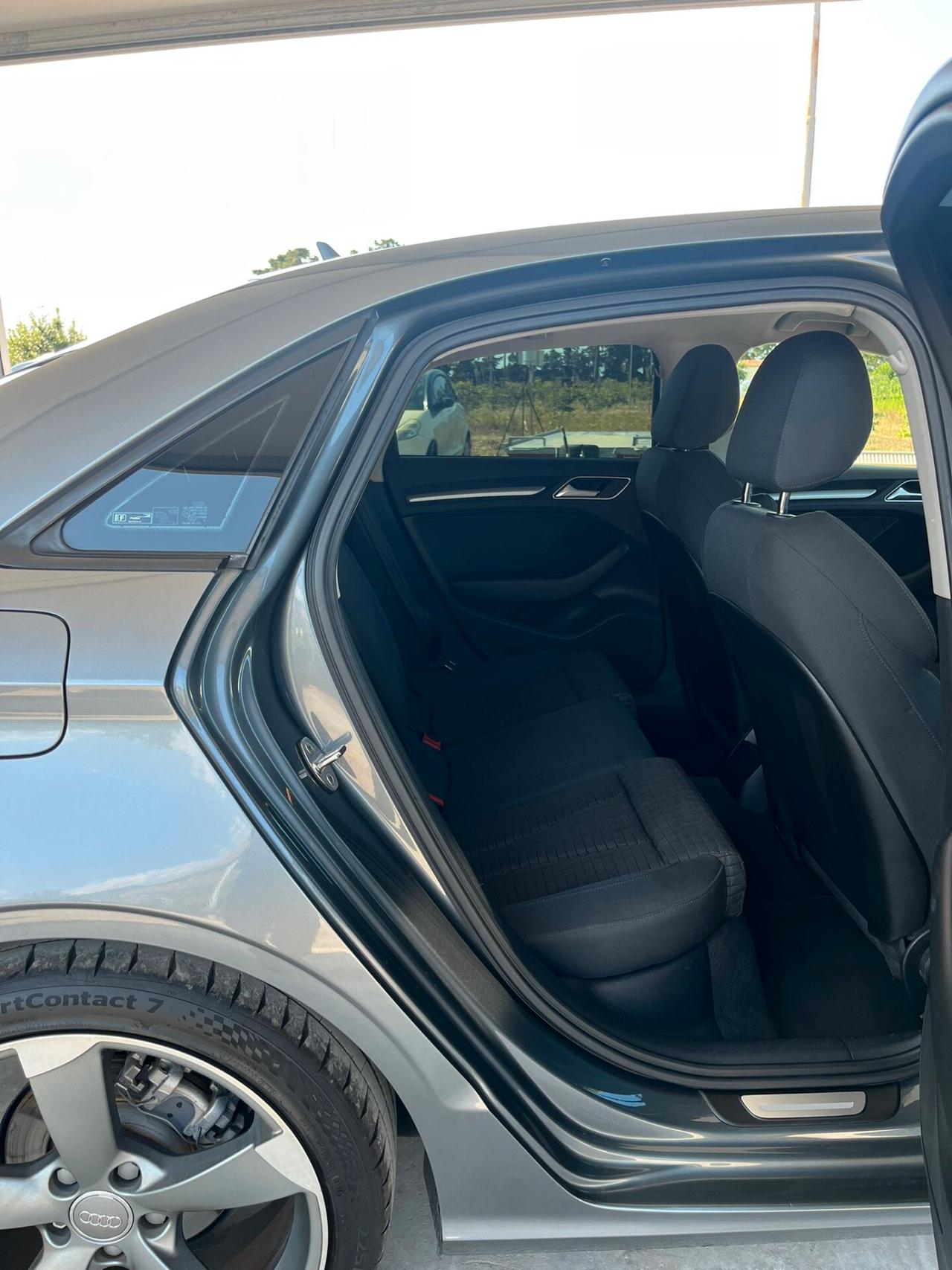 Audi A3 Sedan 1.6 TDI Ambition