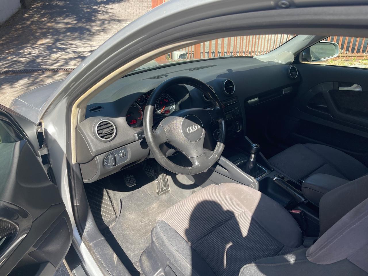 Audi A3 SPB 1.9 TDI Attraction