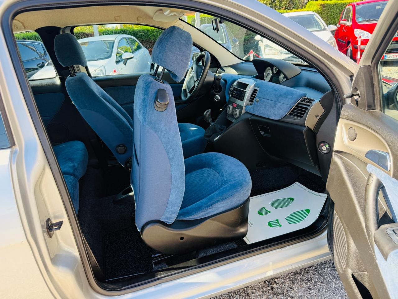 Lancia Ypsilon 1.2 8v Argento