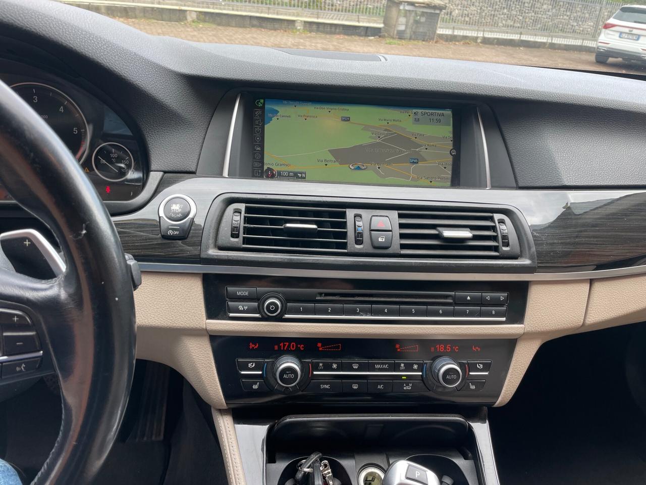 Bmw 520 520d xDrive Touring Luxury