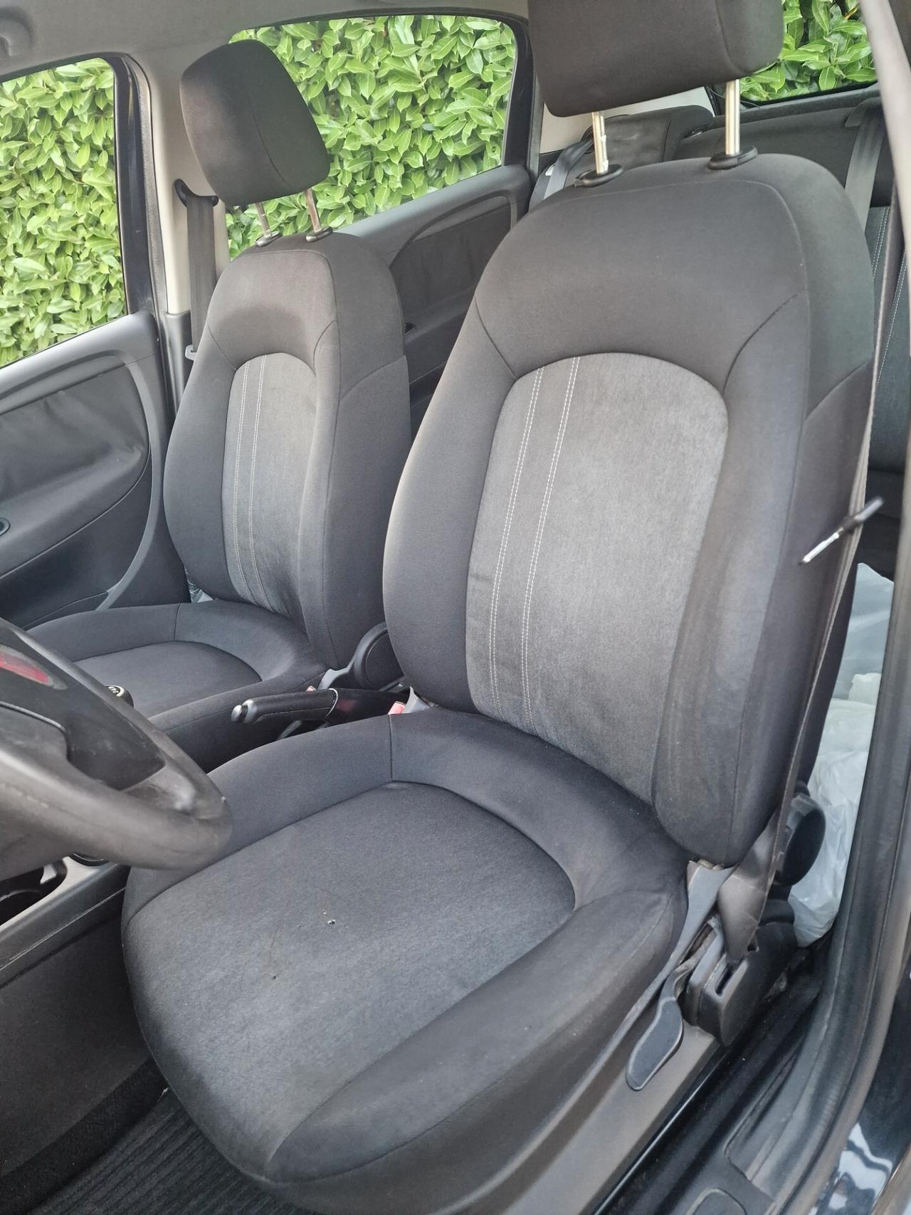 Fiat Punto 1.3 MJT 75cv 5p