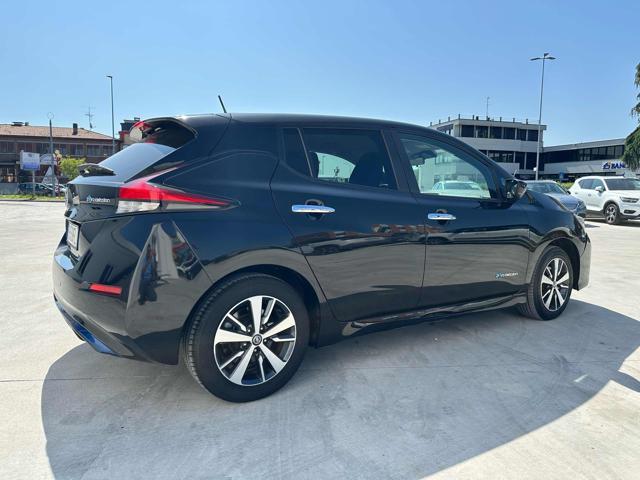NISSAN Leaf Tekna 40 kWh OK NEOPATENTATO