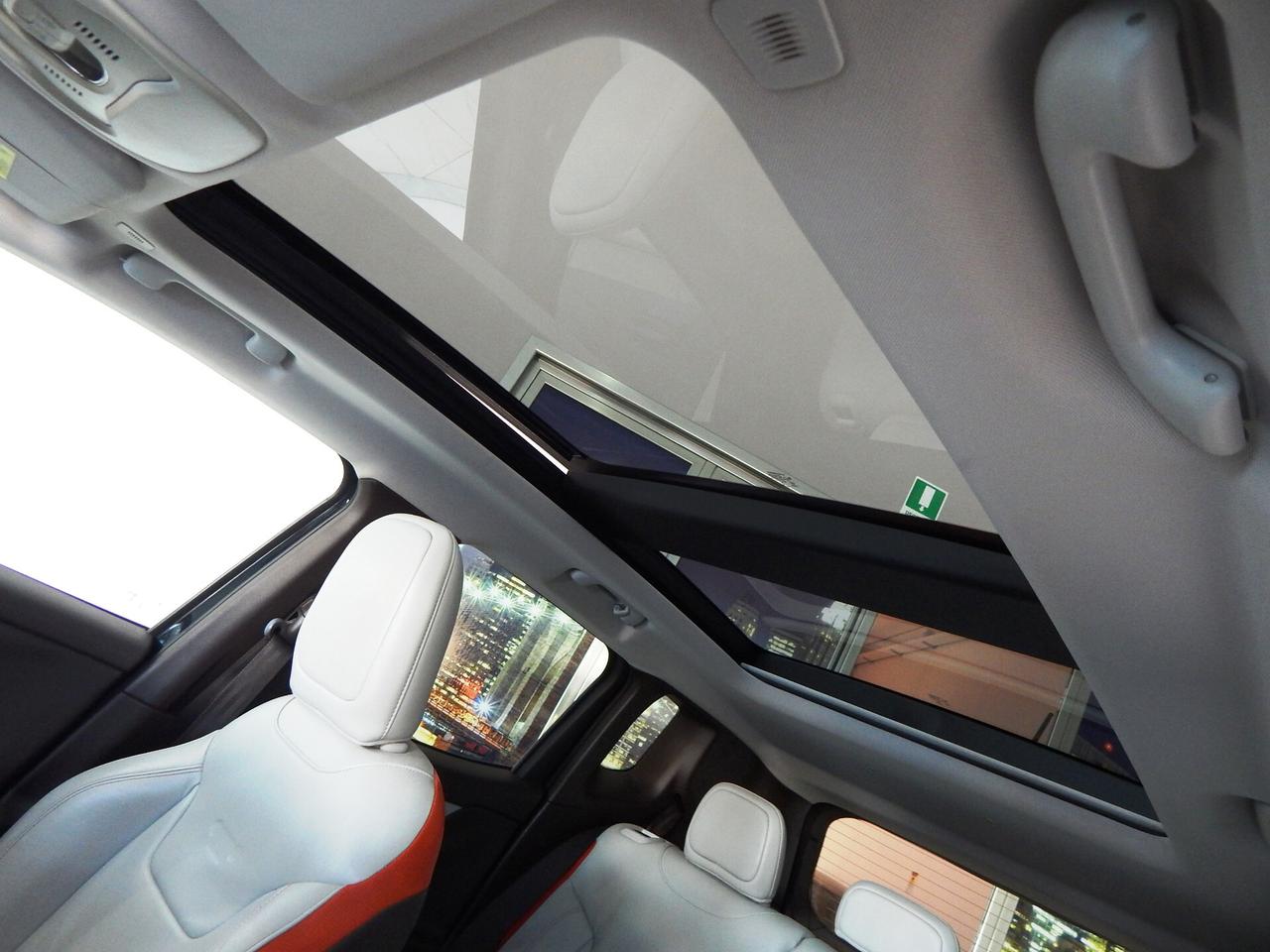 Jeep Renegade 1.6 mjt Limited 120cv TETTO-NAVI-PELLE-PARK