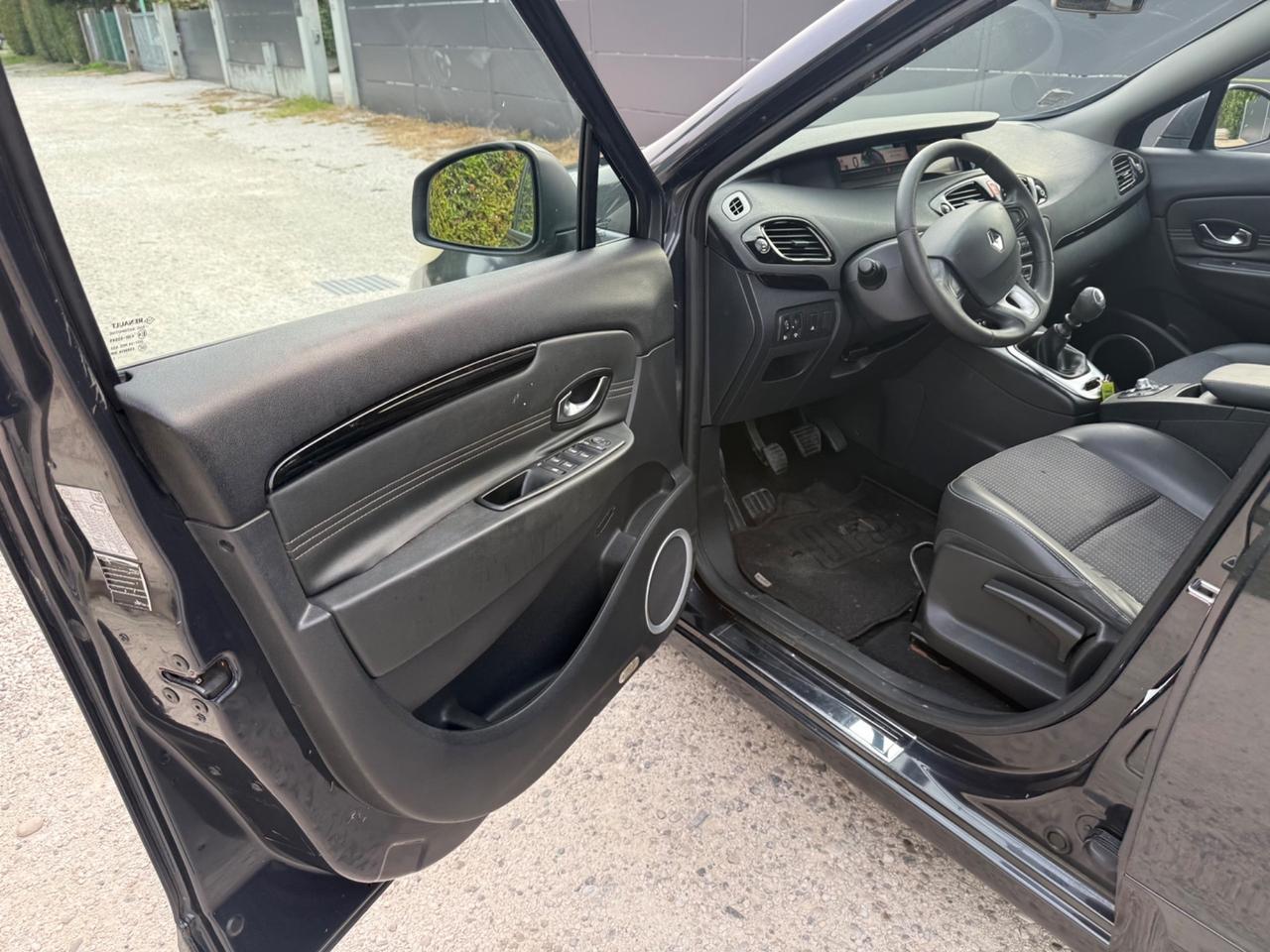 Renault Scenic Scénic 1.4 TCe Luxe