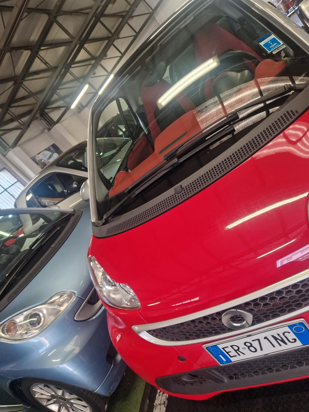 Passion red solo 36000km full garanzia