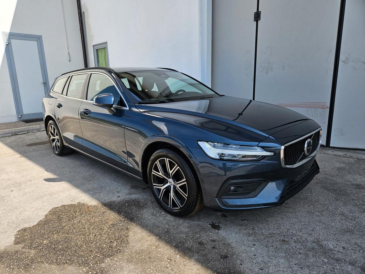 Volvo V60 2.0 b4 Core auto - MOTORE KO