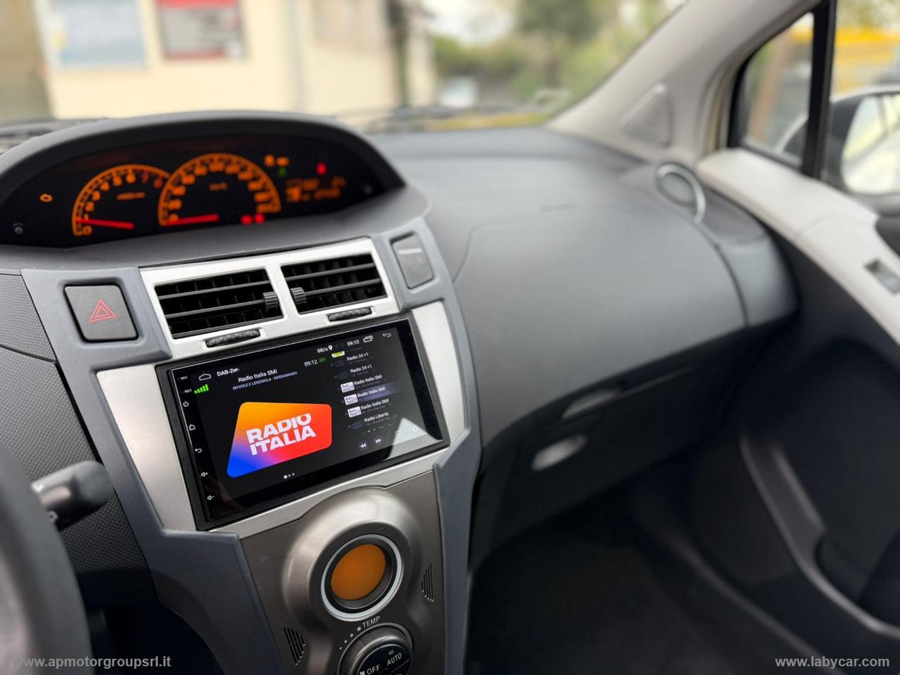 TOYOTA Yaris 1.0 5p. Sol GPL