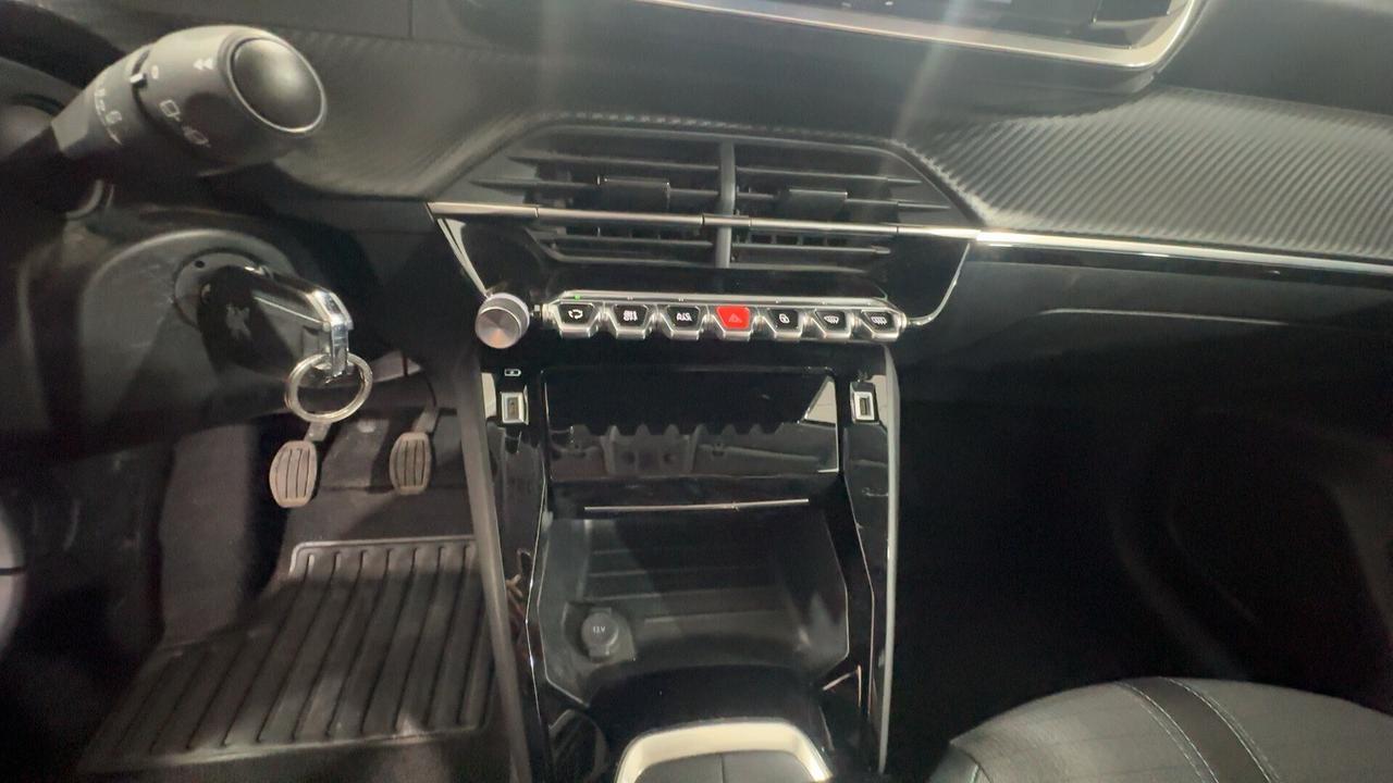 Peugeot 208 1.2 100cv Allure Pack
