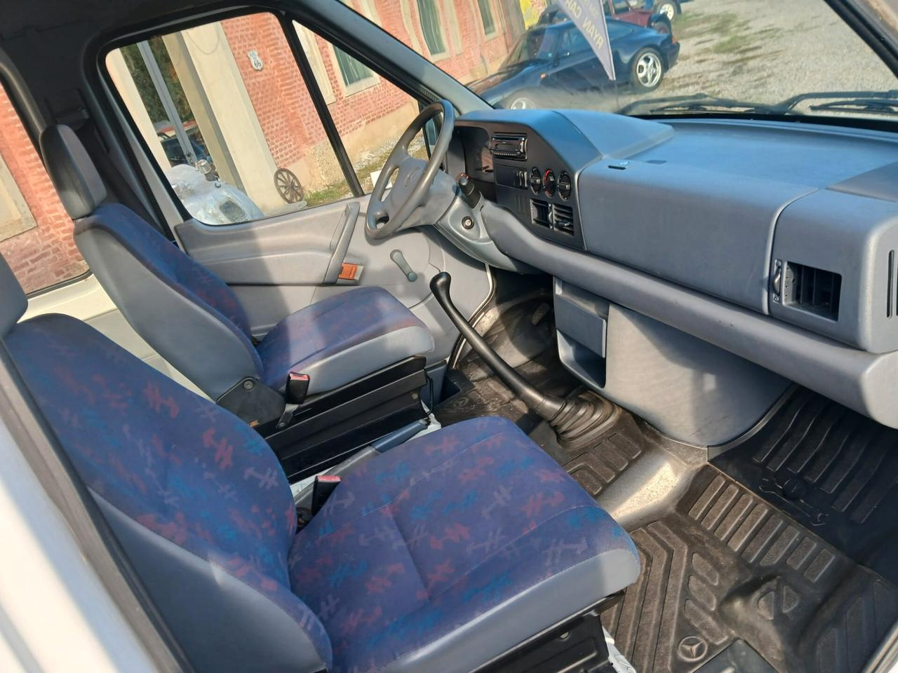 Mercedes-benz Sprinter K30/28 208 CDI cat Kombi