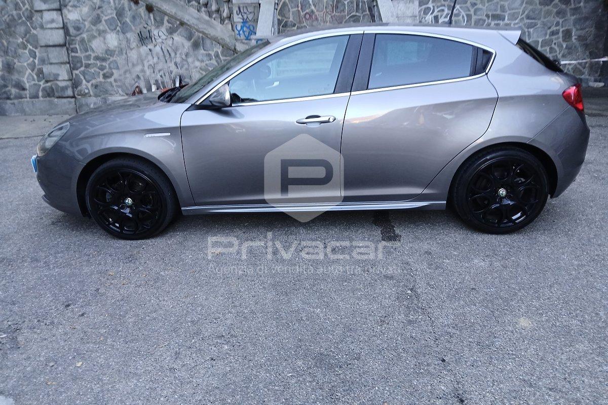 ALFA ROMEO Giulietta 2.0 JTDm-2 150 CV Distinctive