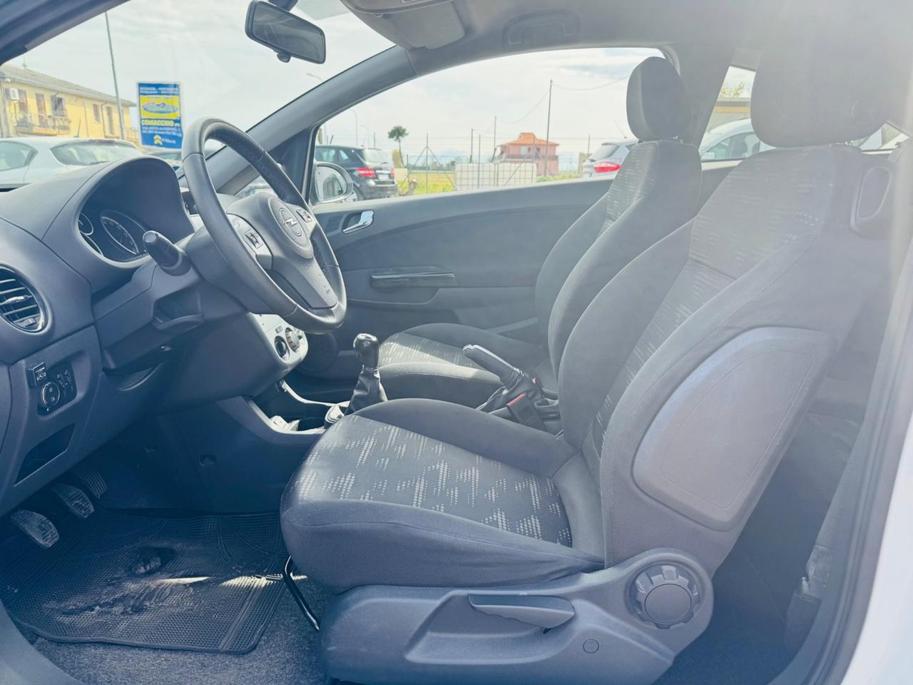 Opel Corsa 1.2 85CV 3 porte GPL-TECH