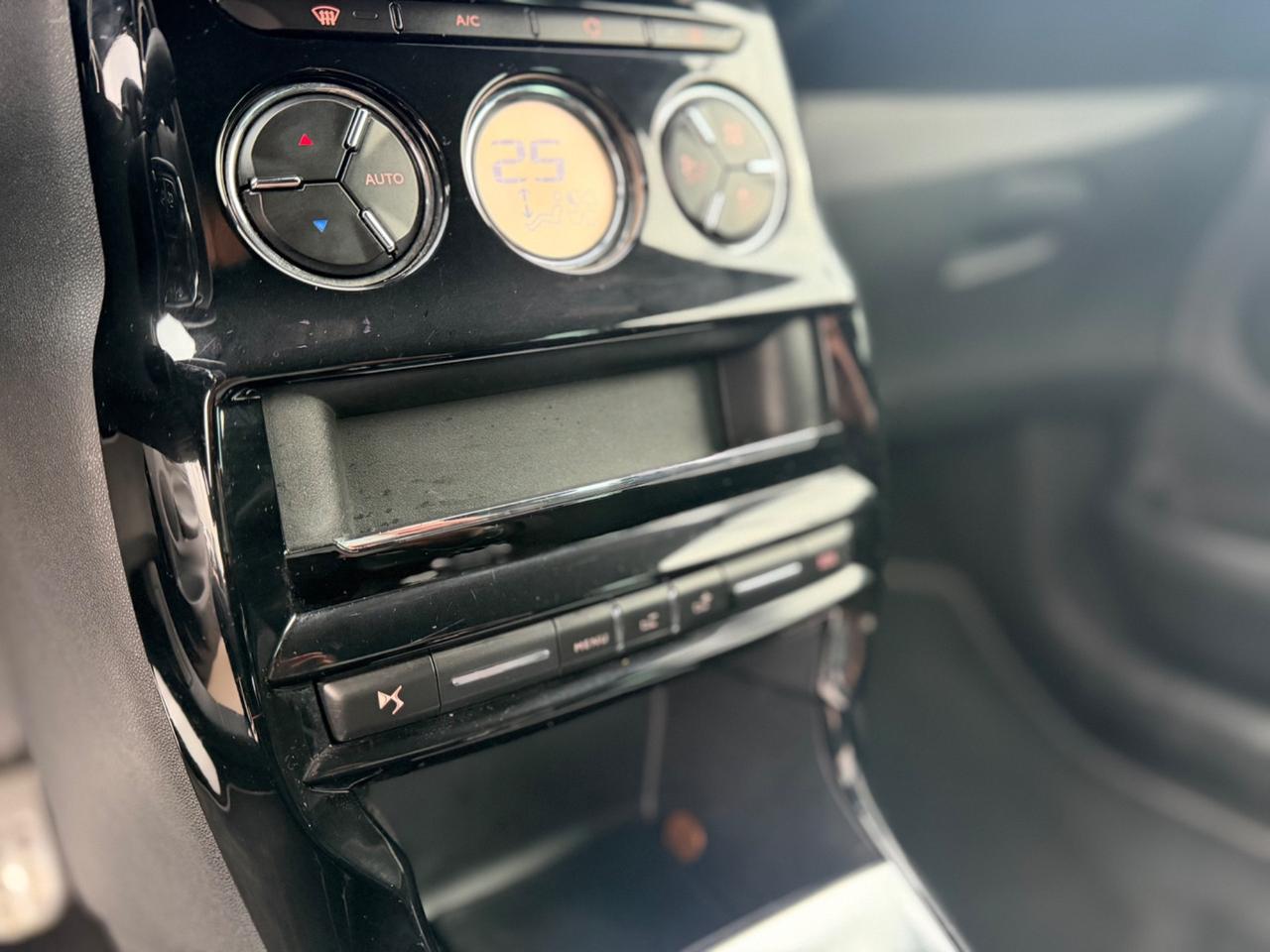 Ds DS3 3 PureTech 82 Sport Chic Cabrio