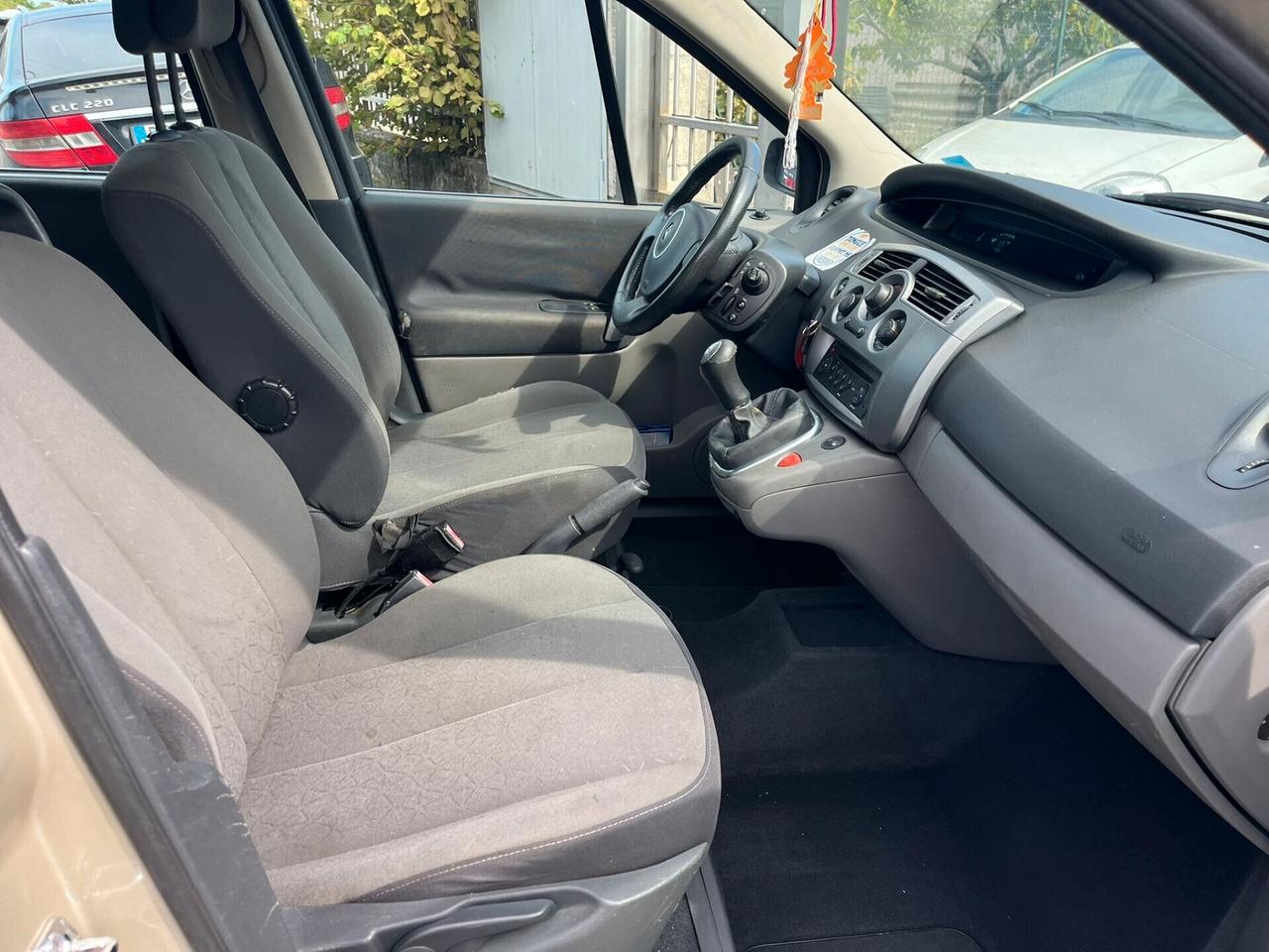 Renault Scenic Scénic 1.6 16V GPL