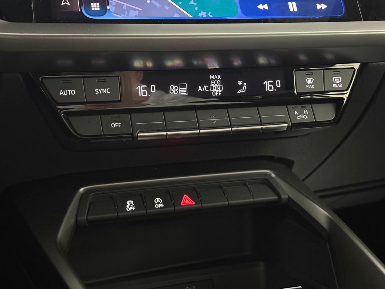 Audi A3 Advanced 2.0 30 TDI #11337