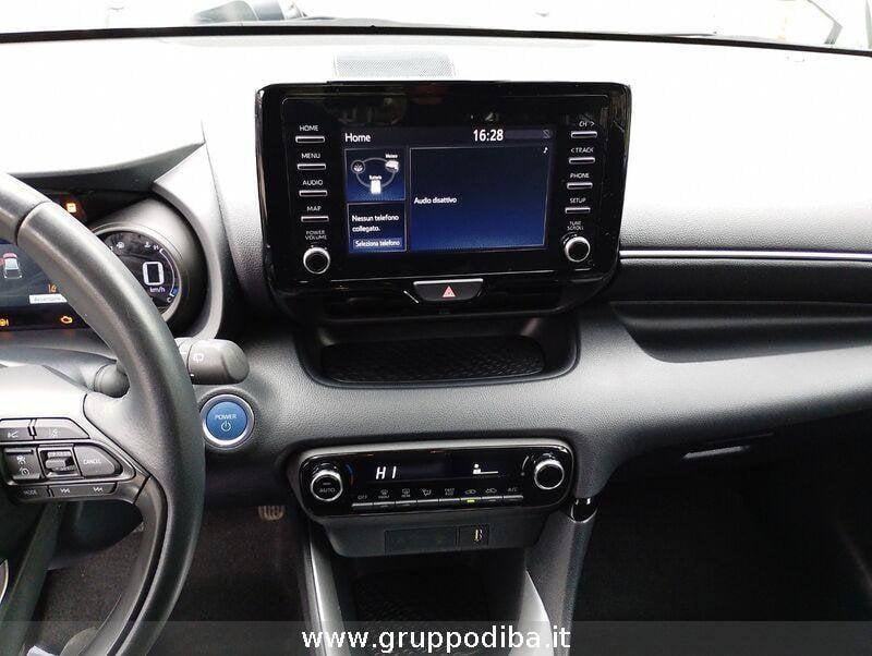 Toyota Yaris IV 2020 1.5h Trend