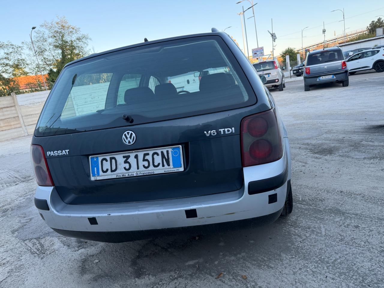 Volkswagen Passat 1.9 TDI/130 CV cat Var. T.line