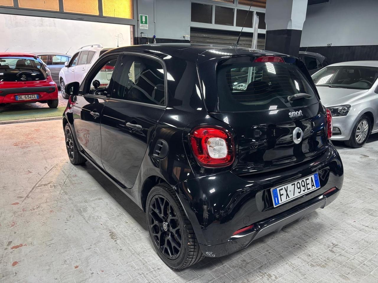Smart ForFour 70 1.0 twinamic Superpassion